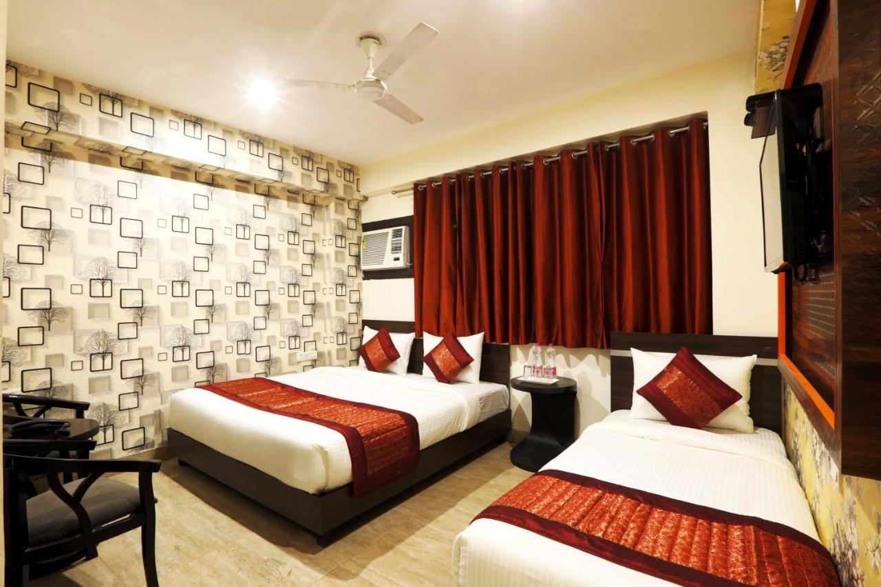 Hotel Classic Plaza At Delhi Airport Нью-Делі Екстер'єр фото